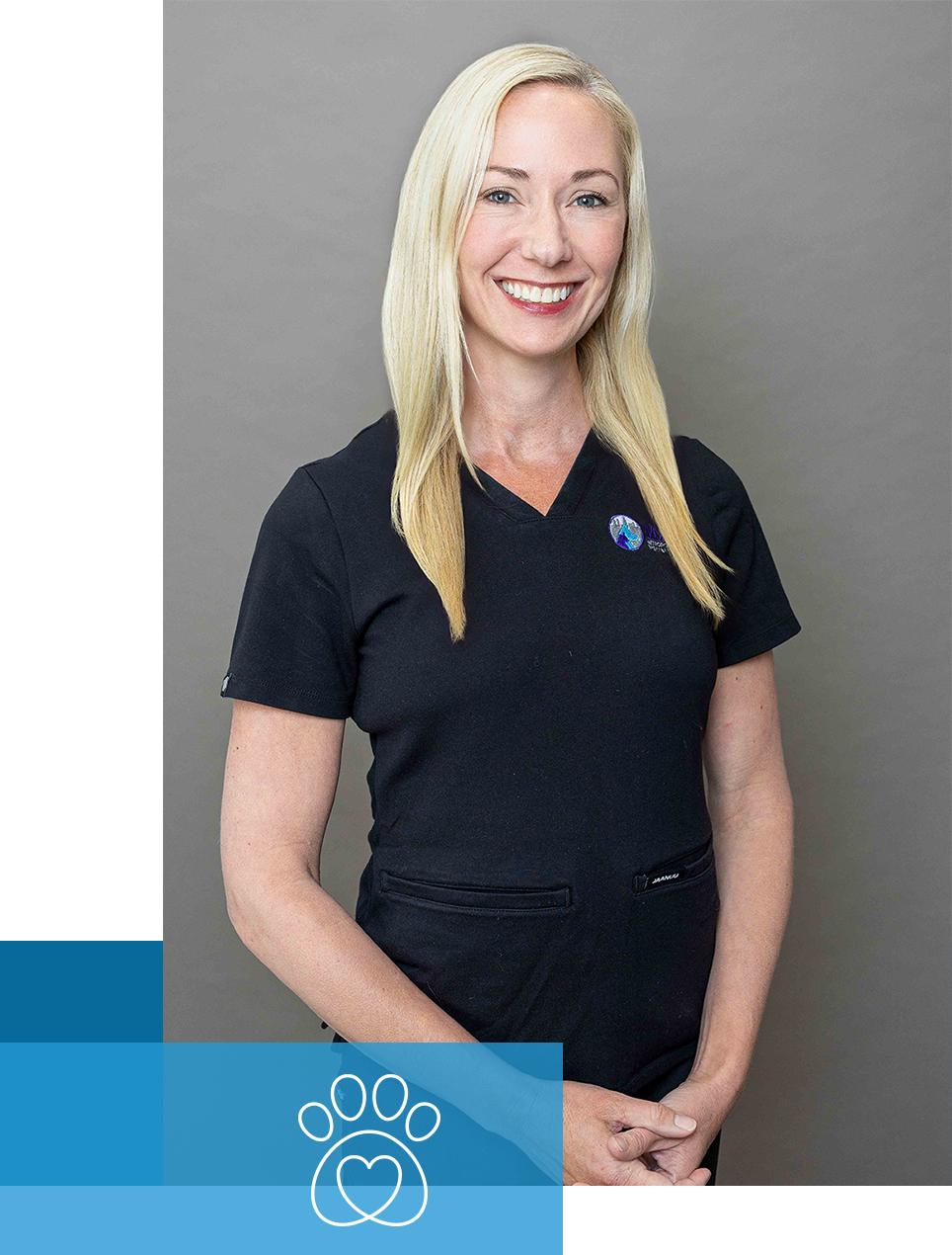Eva Ganz, DVM, DACVD